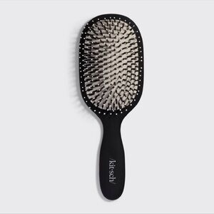 Black Smooth & Polish Brush